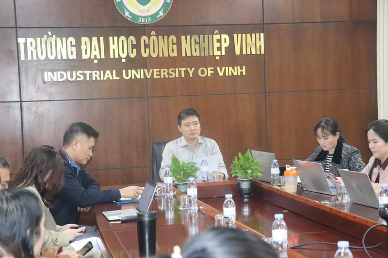 Trường Đại học Công nghiệp Vinh tổ chức Hội nghị tổng kết công tác xây dựng Đảng năm 2025, triển khai nhiệm vụ năm 2026